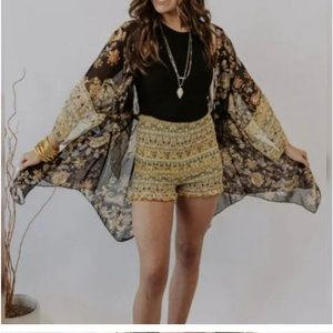 NWT Free People - Size M - 2 Pc Dream State Set Black Combo Robe & Short Set